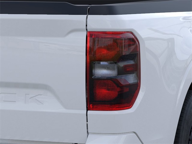 2025 Ford Maverick photo 17