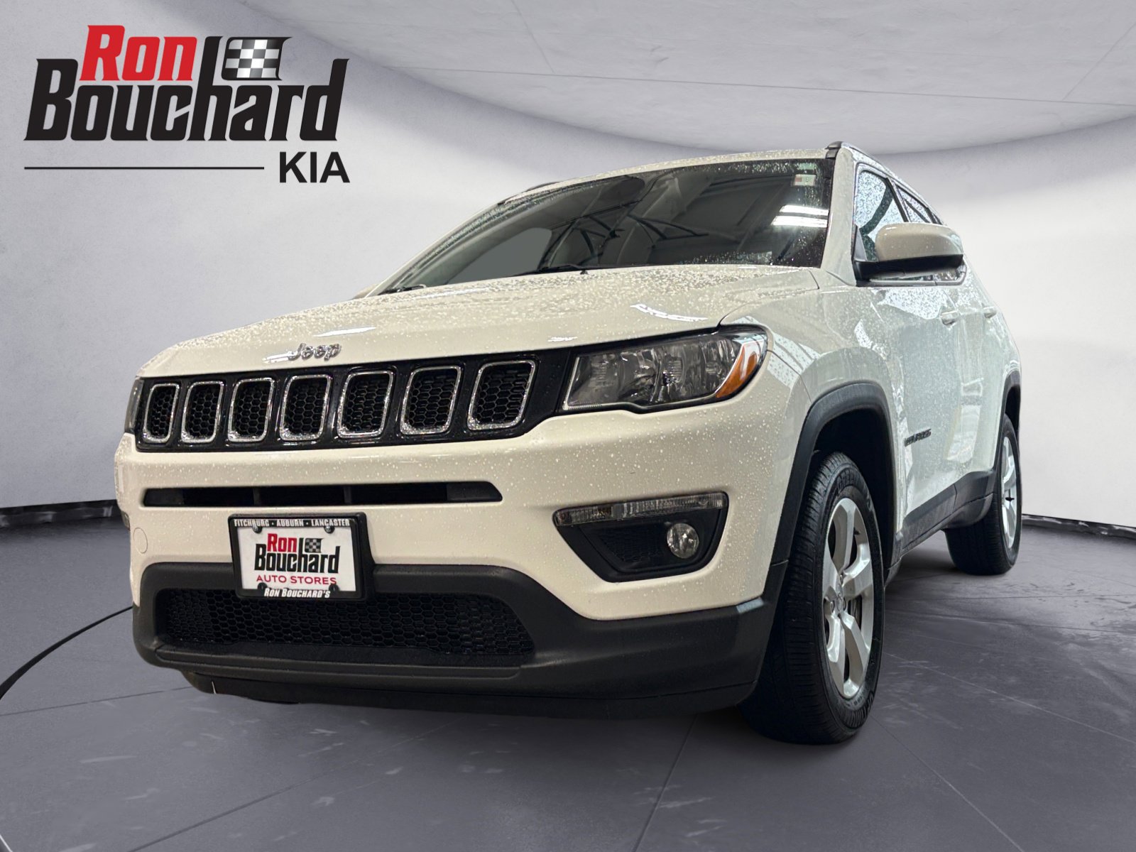 2019 Jeep Compass Latitude photo 2