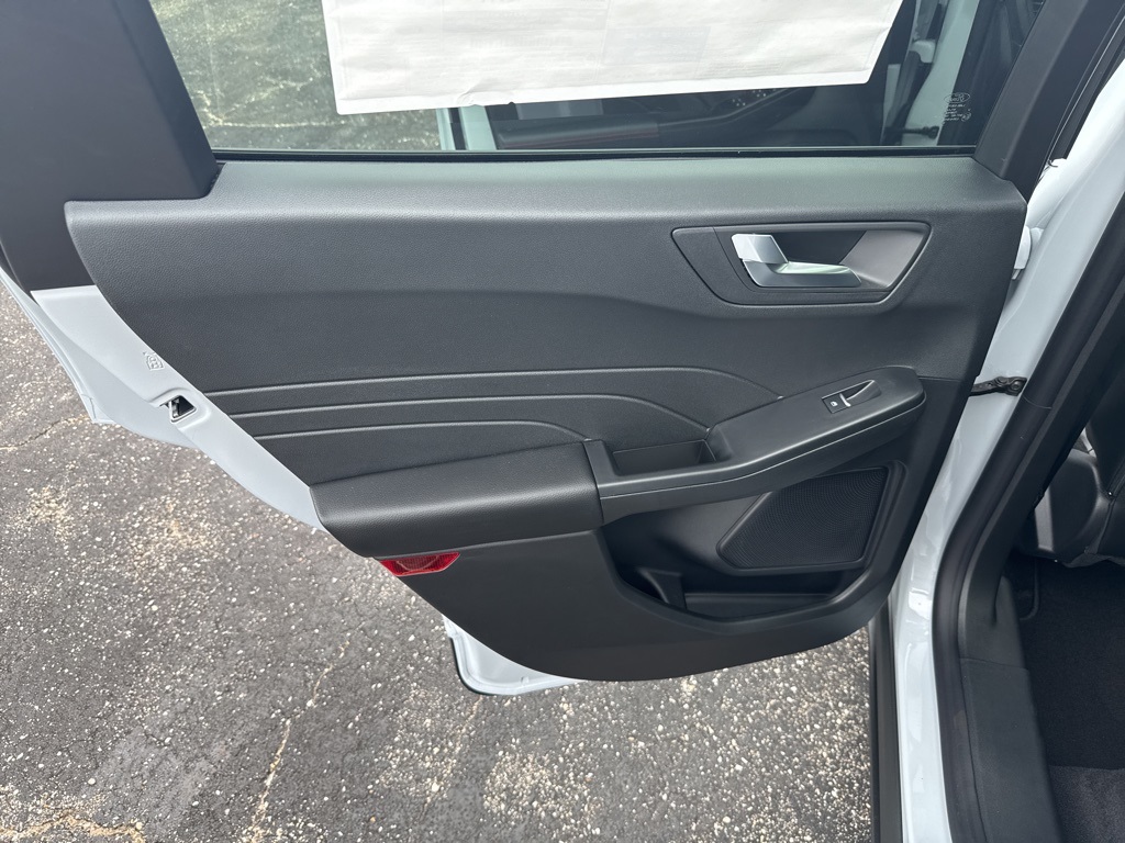 2025 Ford Escape ST-Line photo 36