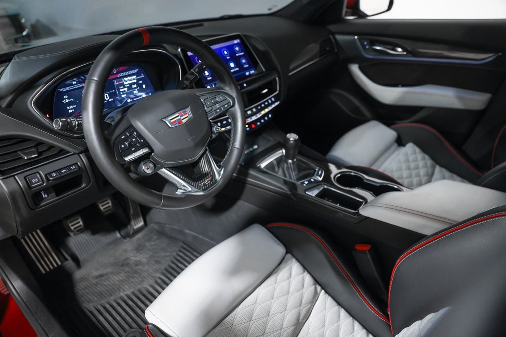 2023 Cadillac CT5 V photo 25