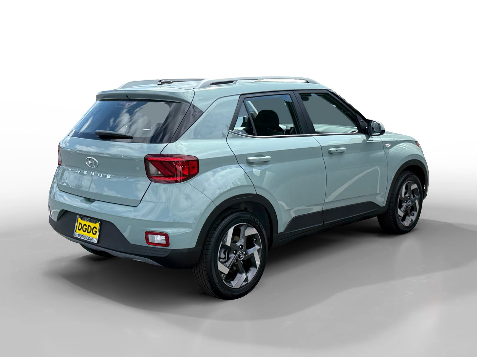 2025 Hyundai Venue SEL photo 4