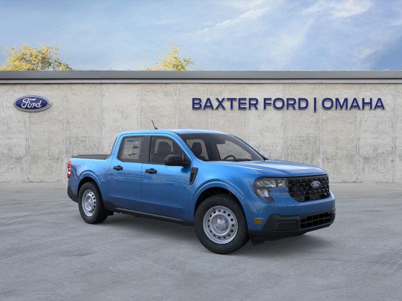 2025 Ford Maverick XL's photo