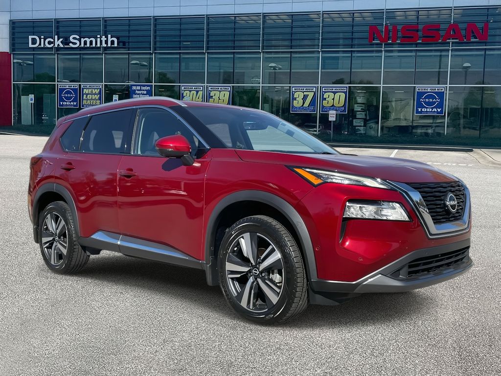 2023 Nissan Rogue SL's photo