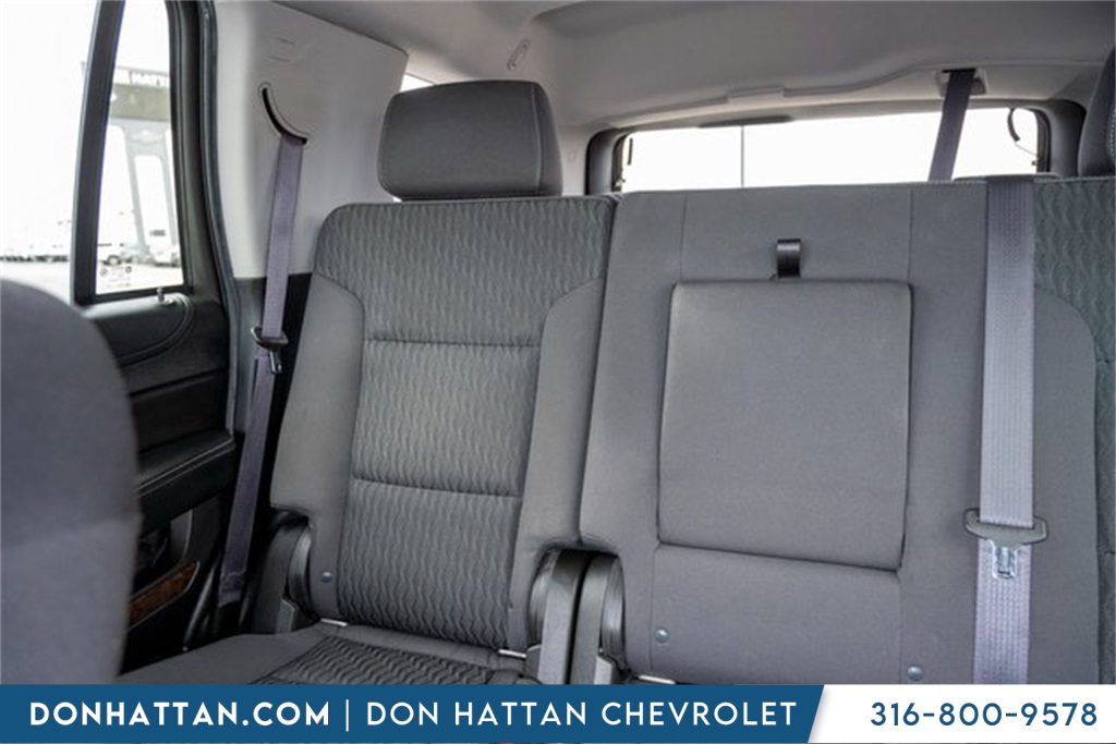 2017 Chevrolet Tahoe LS photo 17