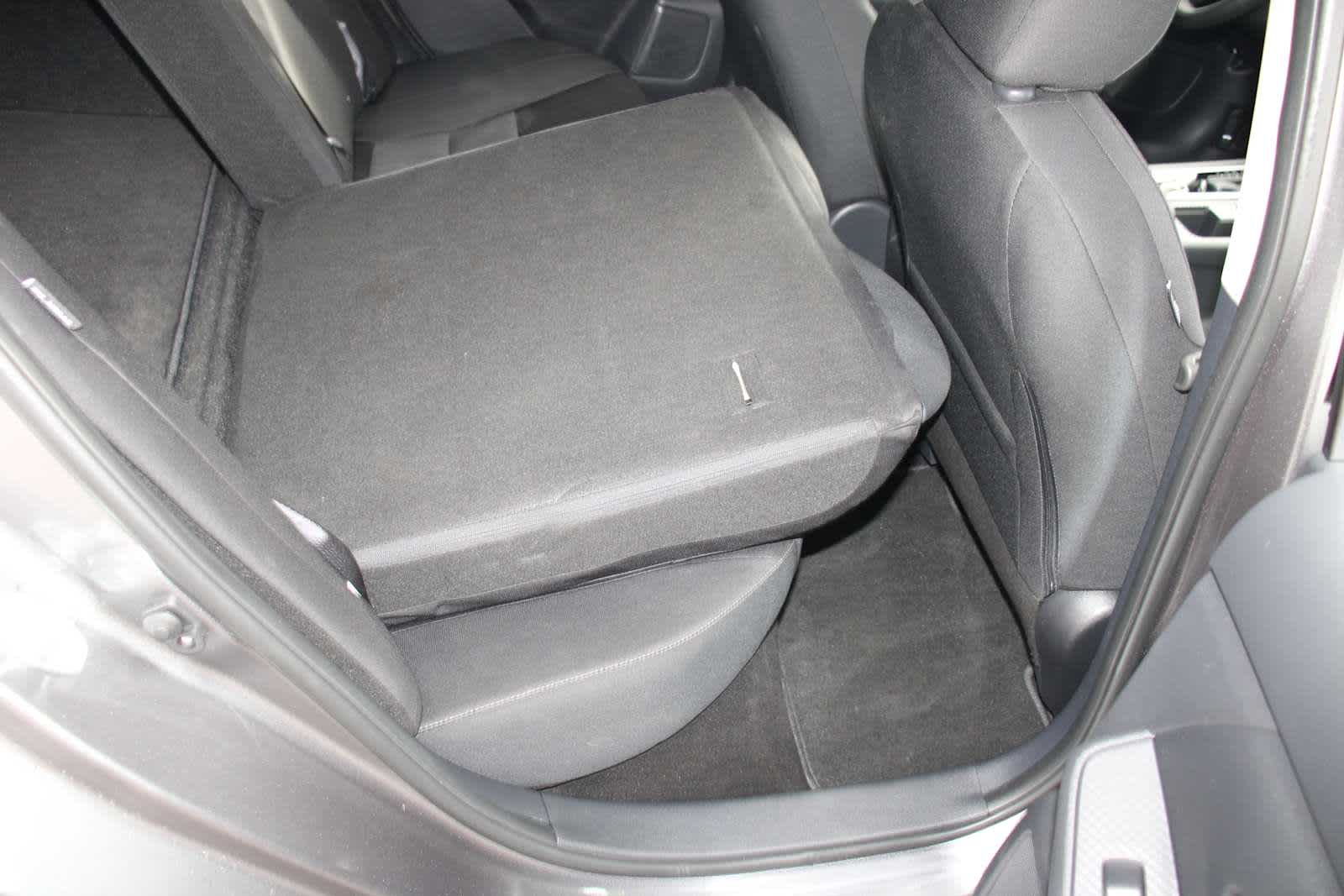 2025 Nissan Sentra SV photo 36
