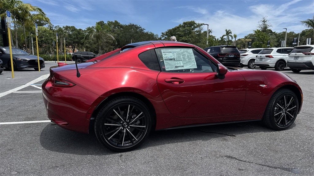2025 Mazda MX-5 Miata Miata RF Grand Touring photo 4