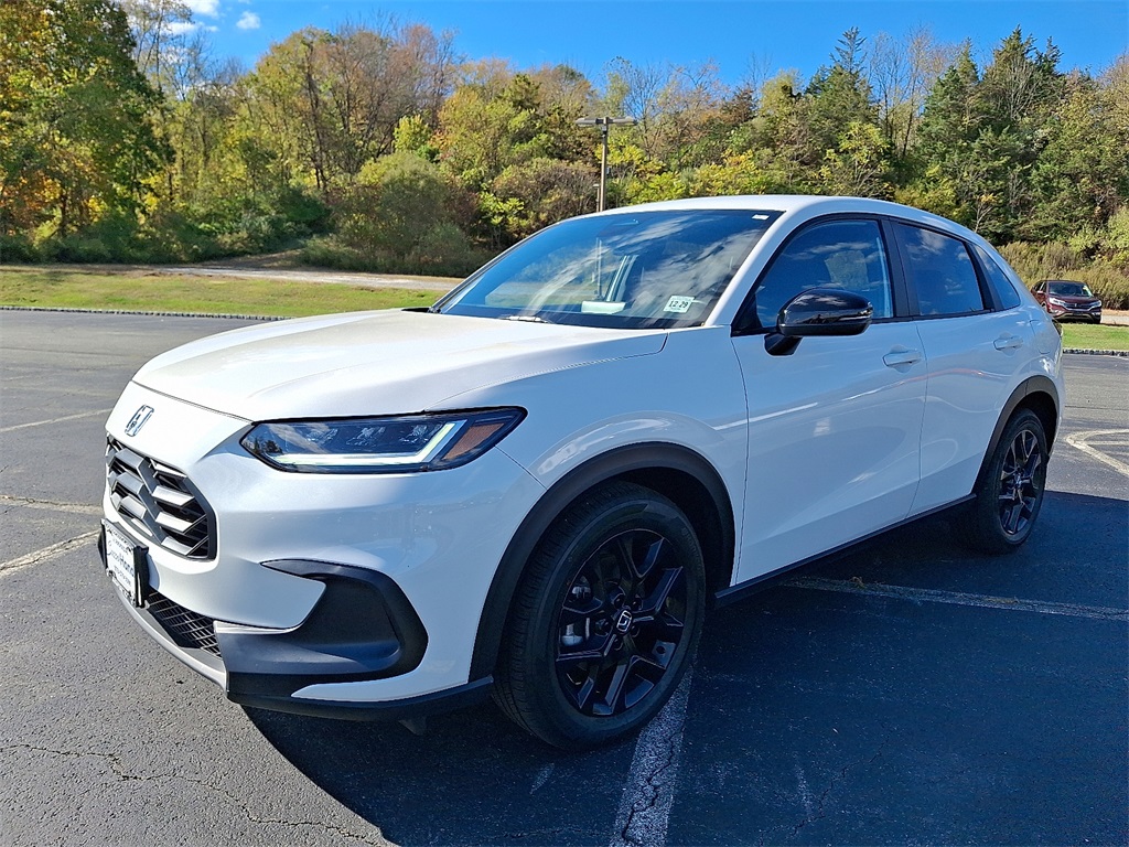 2025 Honda HR-V Sport photo 3