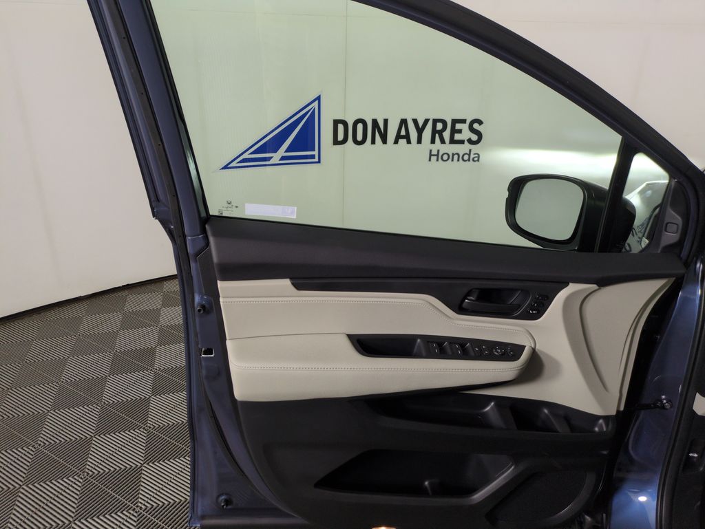 2026 Honda Odyssey EX-L photo 10