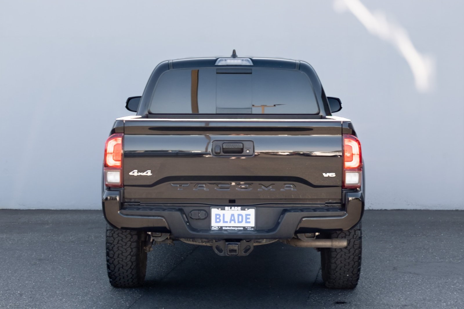 2022 Toyota Tacoma SR5 photo 18