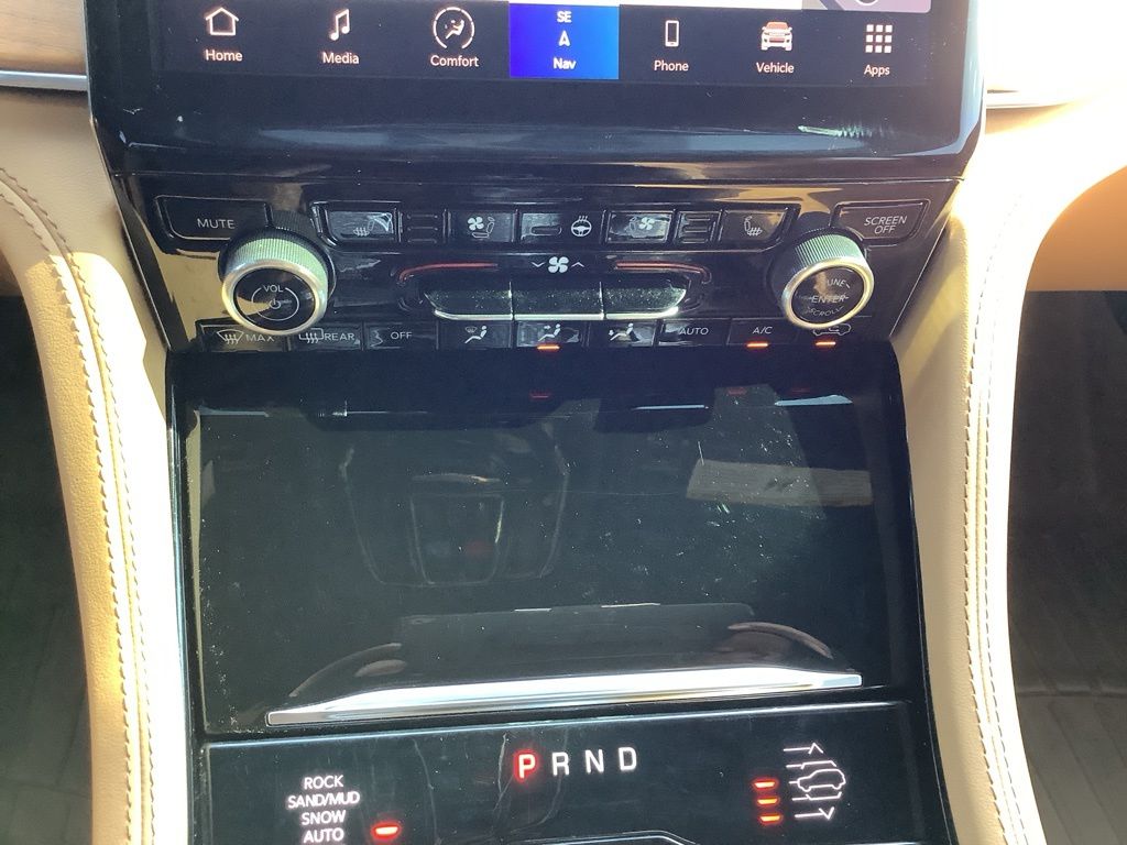 2023 Jeep Grand Cherokee L Summit photo 14