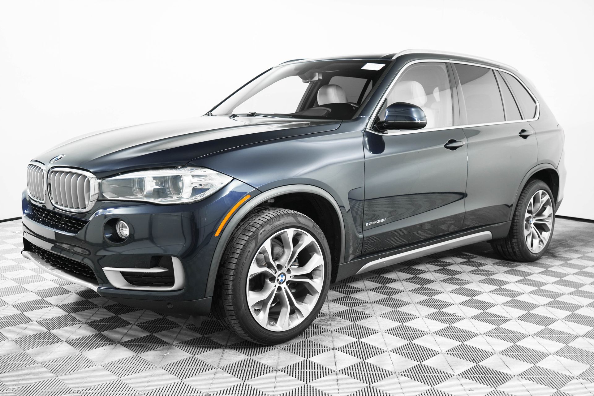 2017 Bmw X5 sDrive35i photo 2