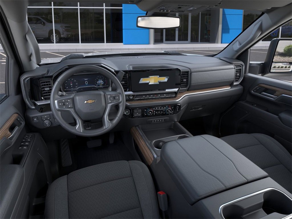 2025 Chevrolet Silverado 2500HD LT photo 15