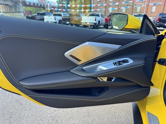 2026 Chevrolet Corvette Stingray 2LT photo 14