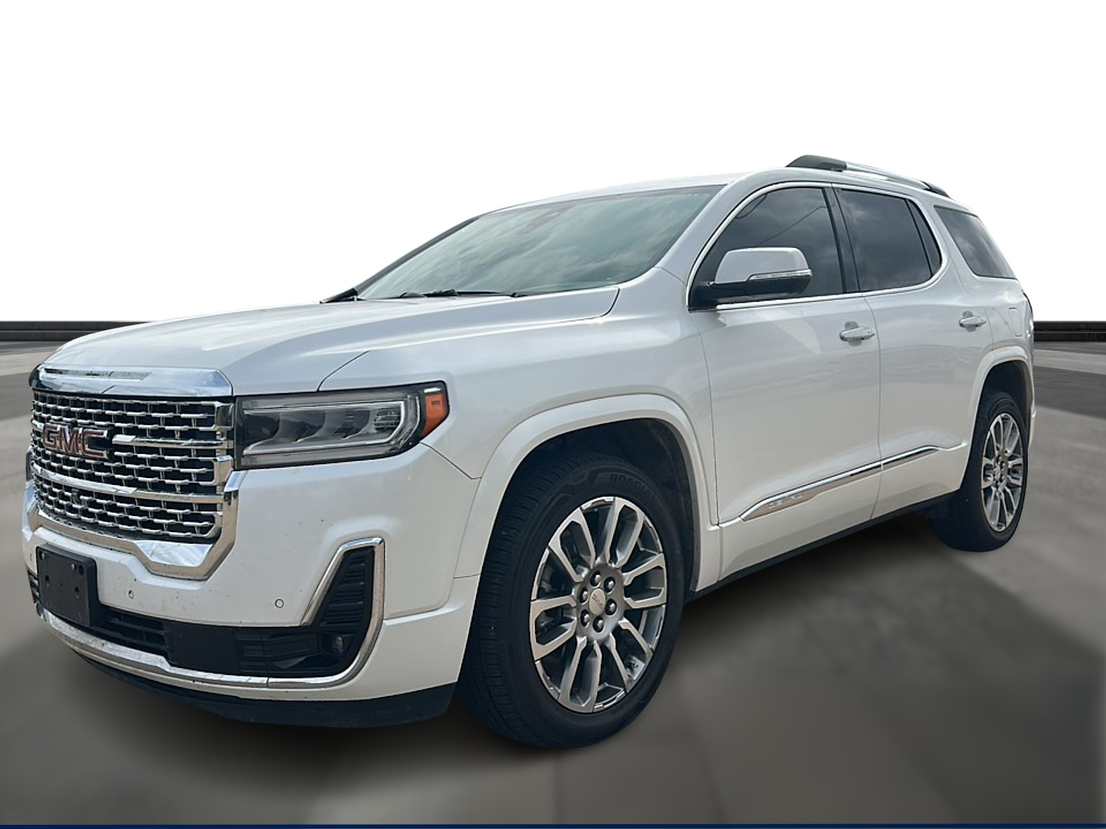 2023 GMC Acadia Denali's photo
