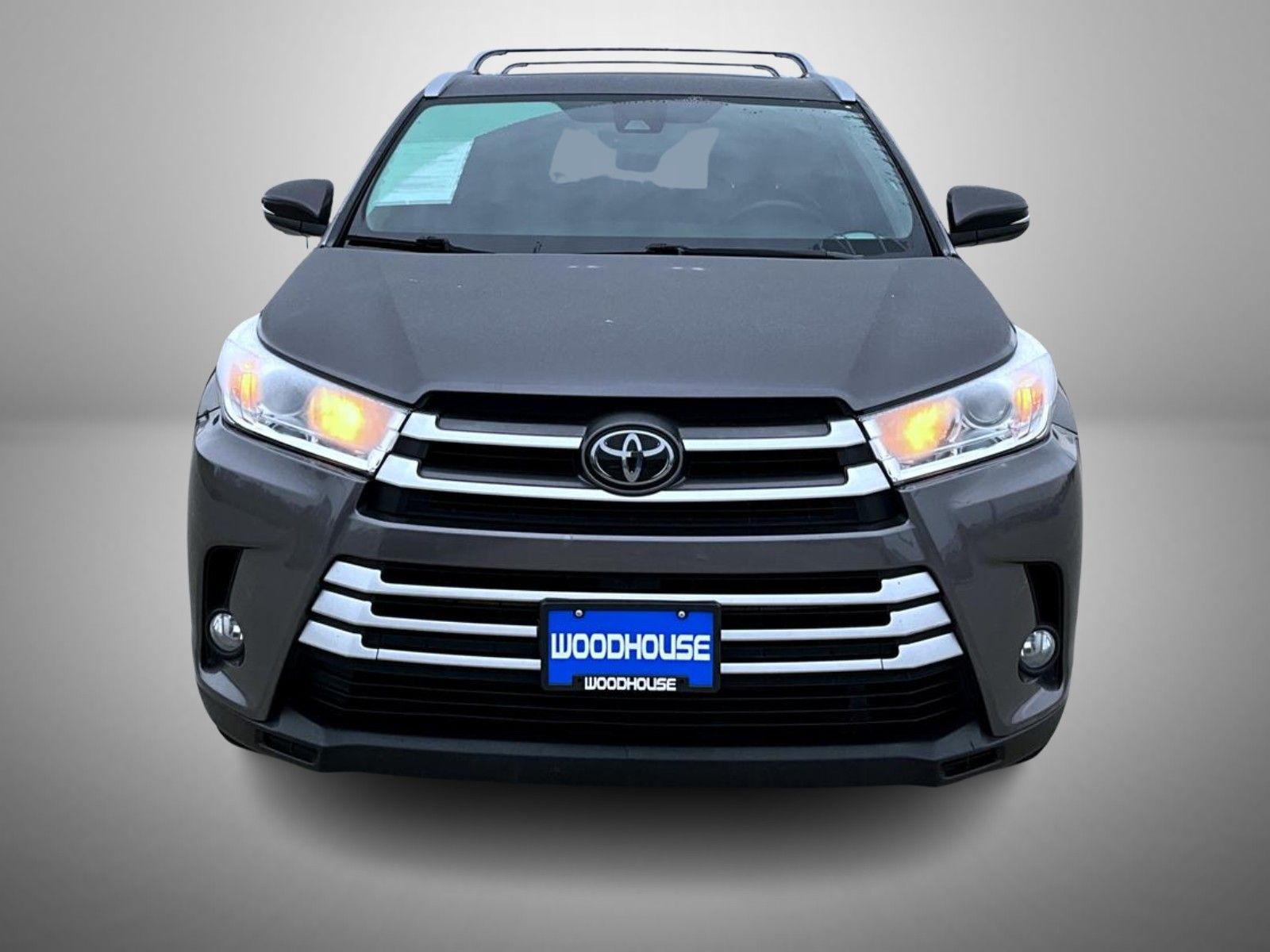 2017 Toyota Highlander XLE photo 2