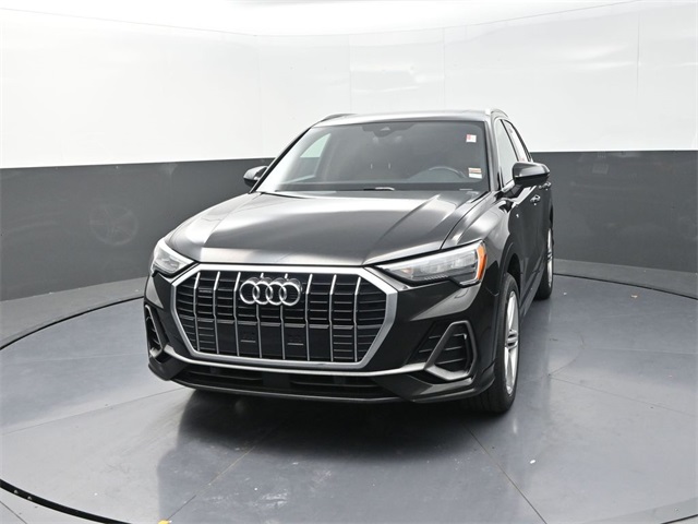 2021 Audi Q3 Premium S line photo 2
