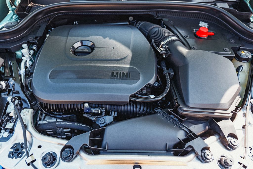 2026 Mini Cooper Convertible Signature photo 20