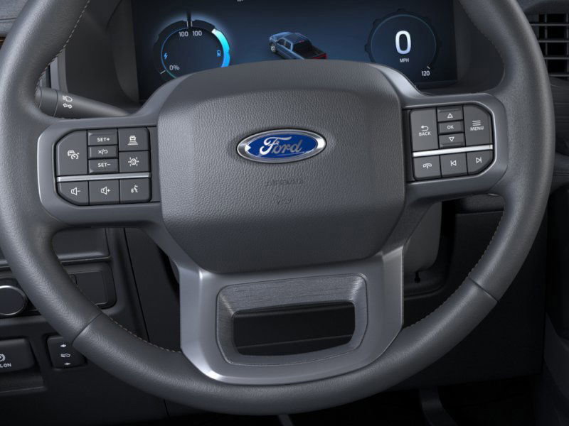 2025 Ford F-150 Lightning Lariat photo 12