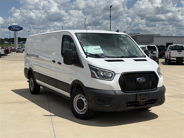 2025 Ford Transit photo 2