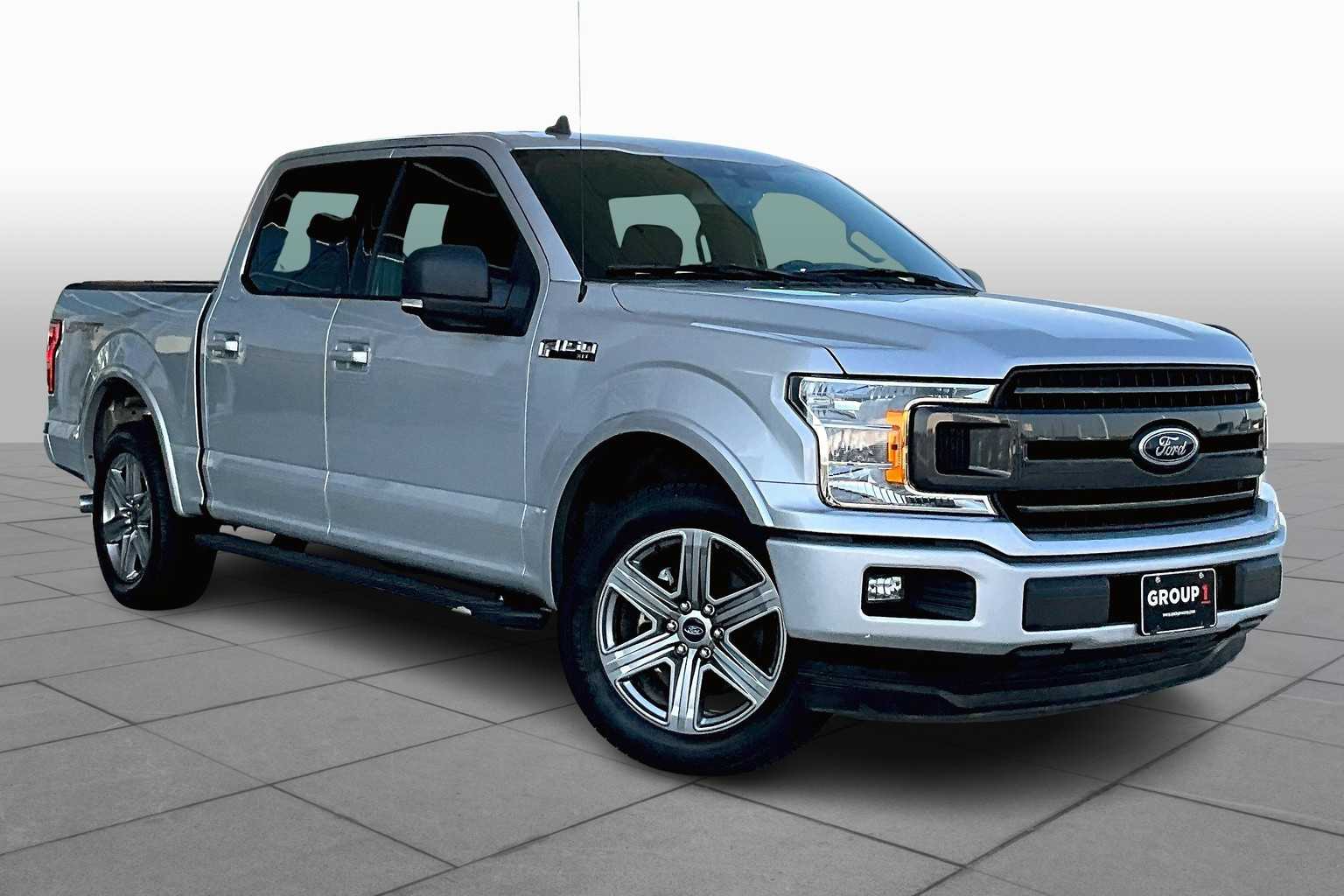 2019 Ford F-150 XLT photo 2