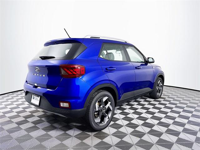 2025 Hyundai Venue Limited photo 4