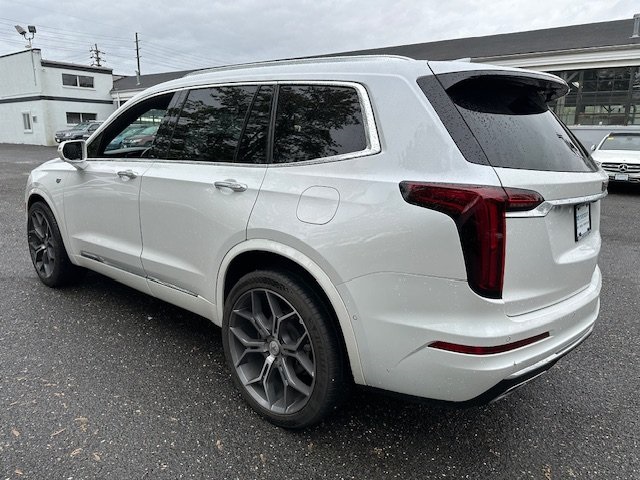 2020 Cadillac XT6 Premium Luxury photo 2