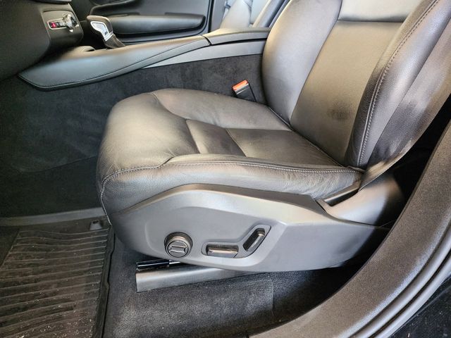 2022 Volvo XC90 T5 Momentum photo 12