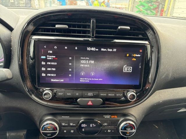 2024 Kia Soul S photo 12