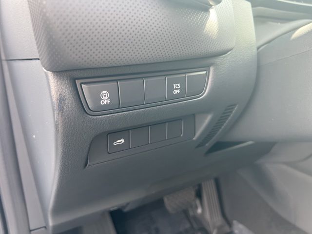 2025 Mazda CX-50 2.5 S Preferred photo 30