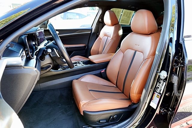 2024 Kia K5 GT photo 12