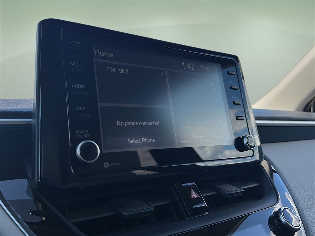 2022 Toyota Corolla Cross LE photo 15