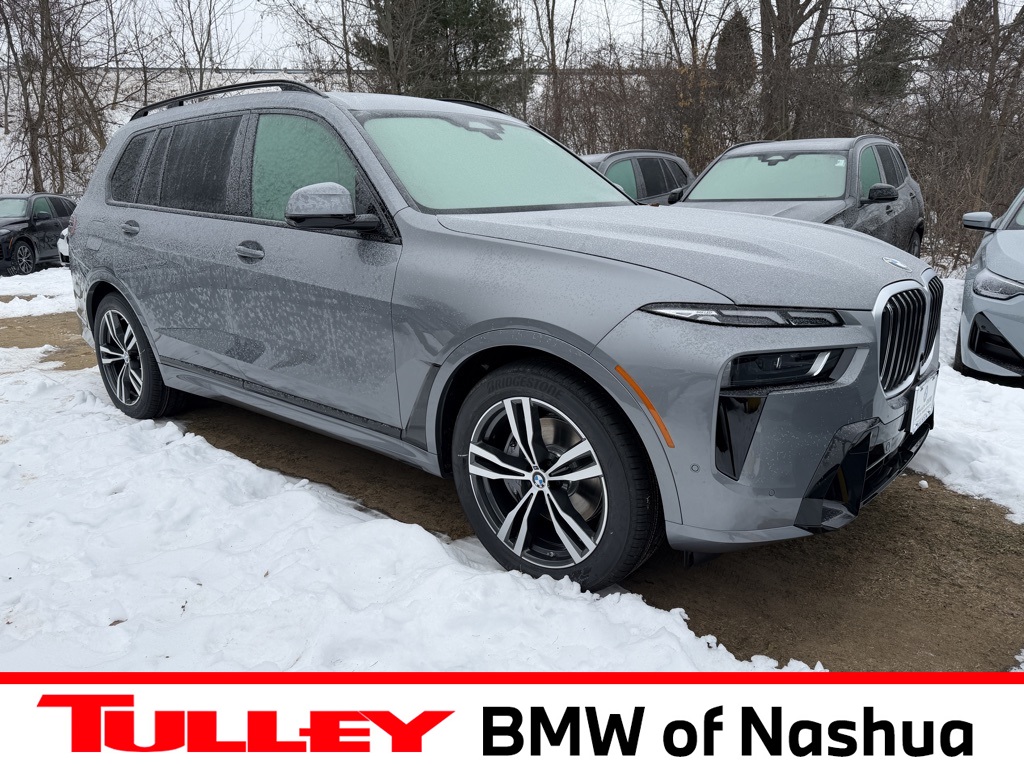 2026 BMW X7 40i's photo