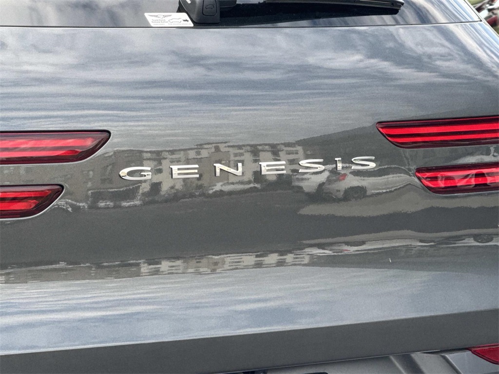 2026 Genesis GV70 2.5T Select photo 13