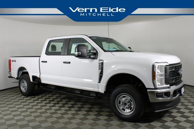 2026 Ford F-250 Super Duty XL's photo