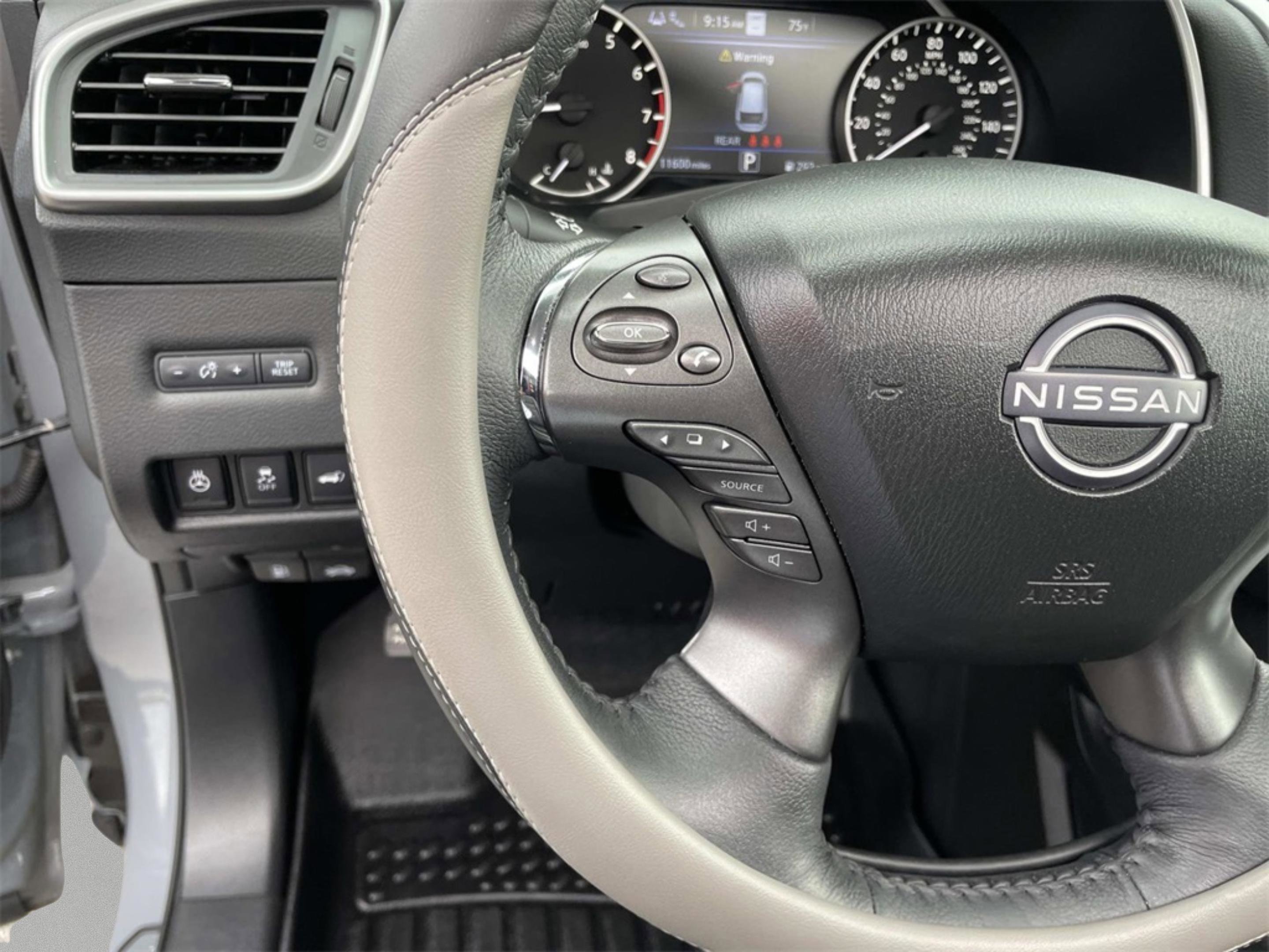 2024 Nissan Murano SL photo 13