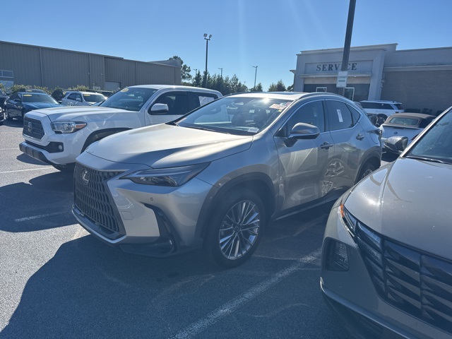 2025 Lexus NX Hybrid 350h