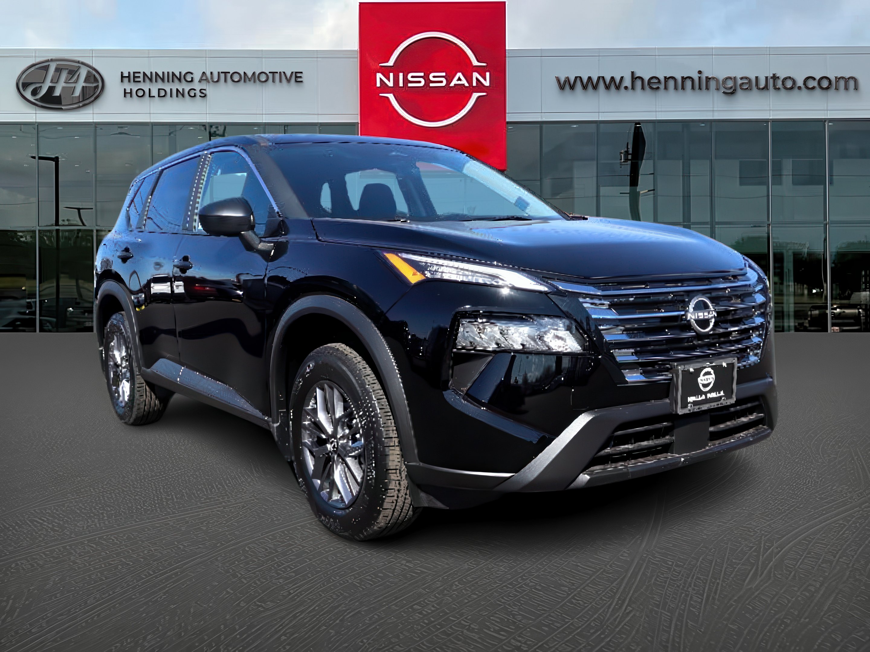 2024 Nissan Rogue S's photo