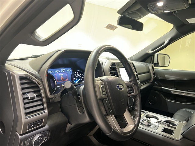 2021 Ford Expedition XLT photo 9
