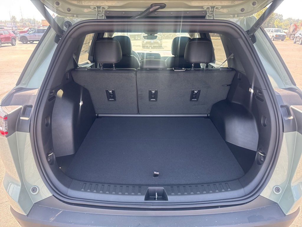 2026 Chevrolet Equinox LT photo 12