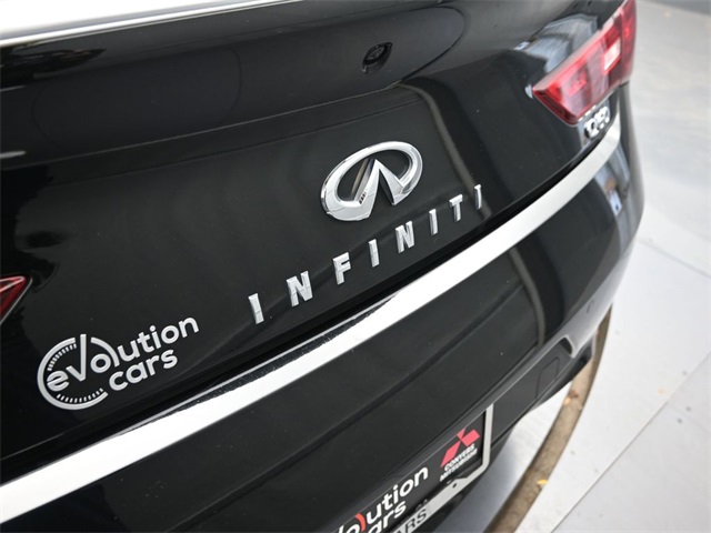 2018 Infiniti Q60 3.0t Luxe photo 23