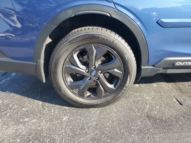 2021 Subaru Outback Onyx Edition XT photo 2