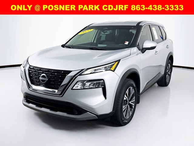 2022 Nissan Rogue SV photo 2