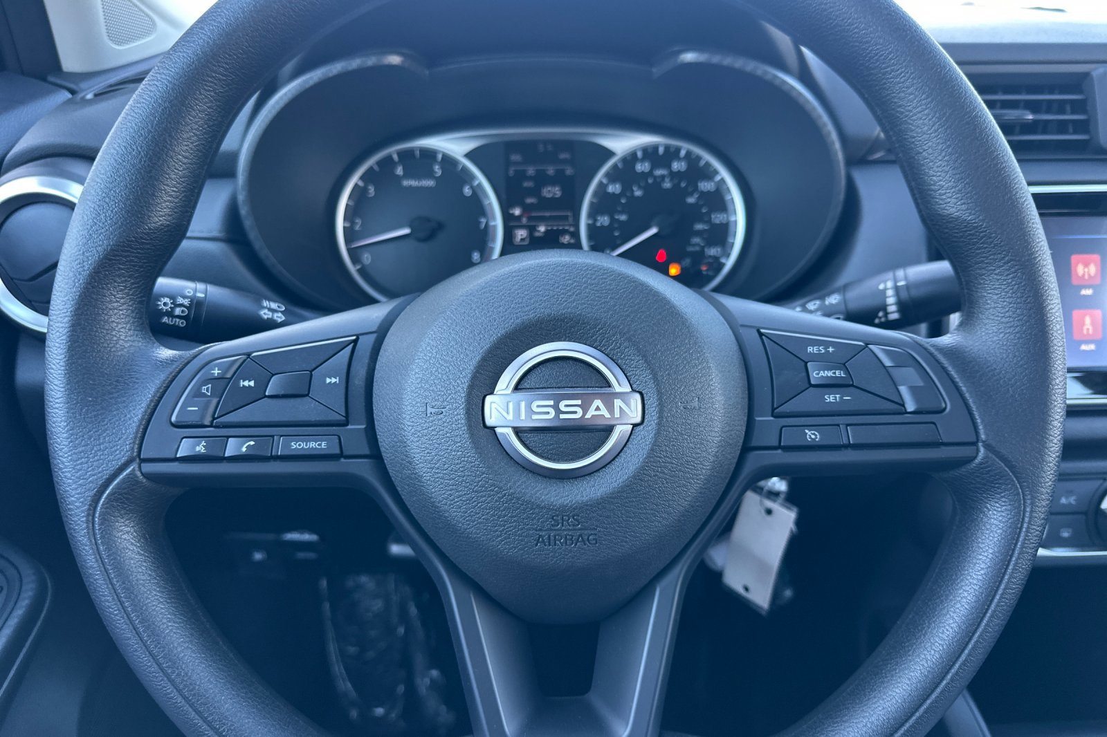 2025 Nissan Versa S photo 16