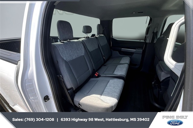 2022 Ford F-150 XLT photo 18