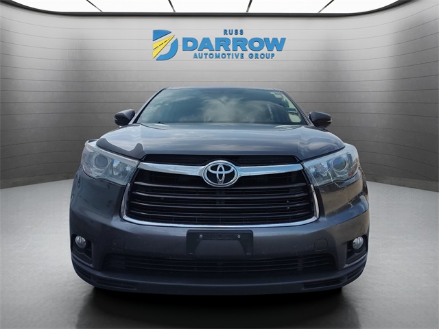 2016 Toyota Highlander LE Plus photo 3