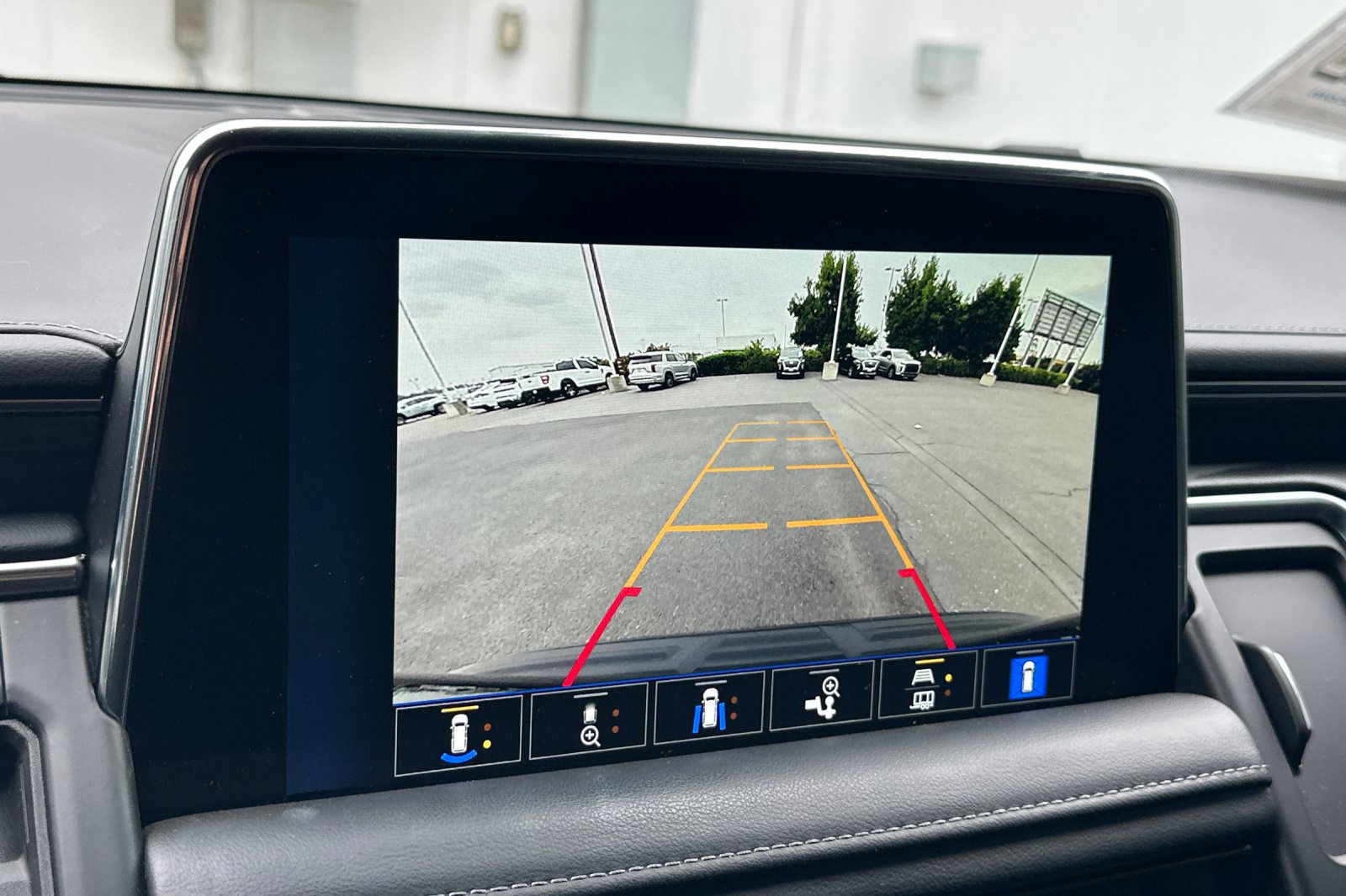 2022 Chevrolet Tahoe Z71 photo 18