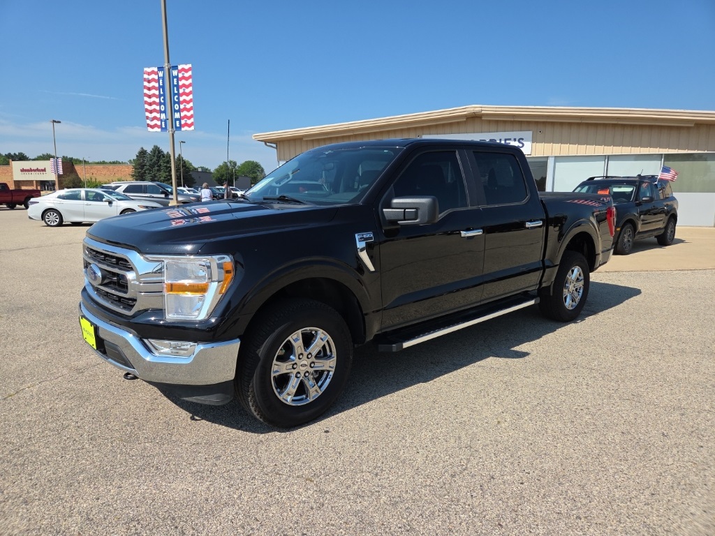 2023 Ford F-150 XLT photo 13