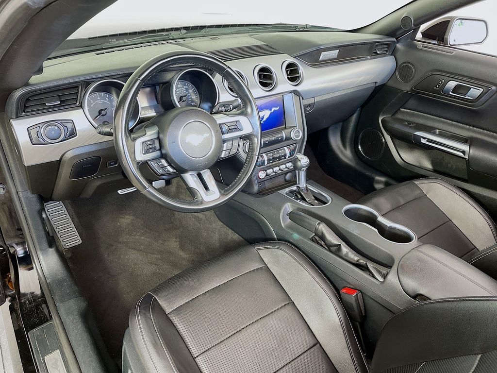 2023 Ford Mustang EcoBoost Premium photo 18