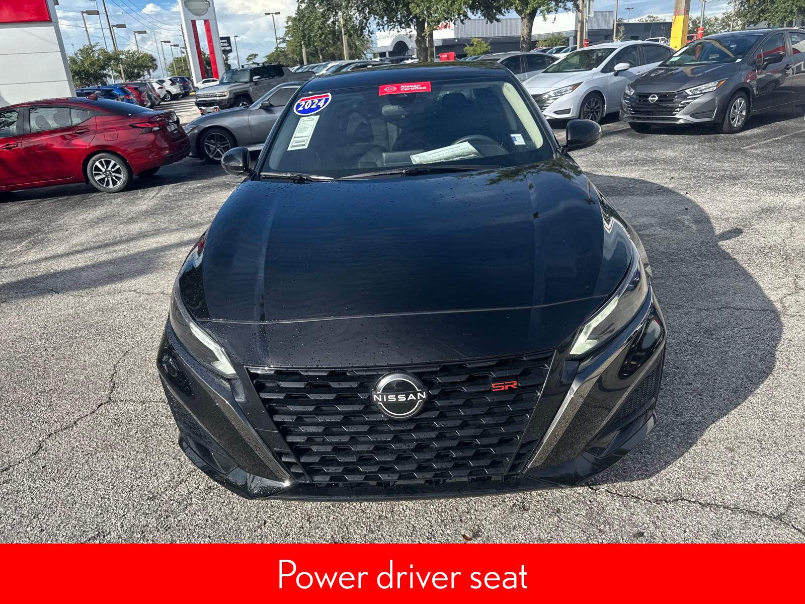 2024 Nissan Altima 2.5 SR photo 3