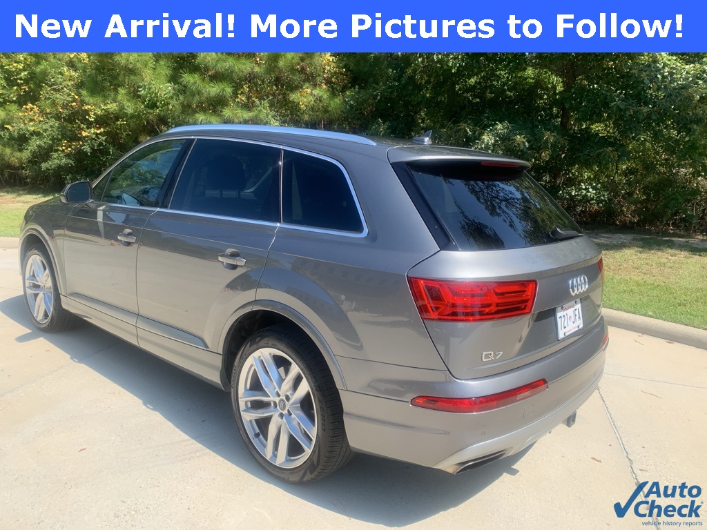 2017 Audi Q7 3.0 Prestige photo 3